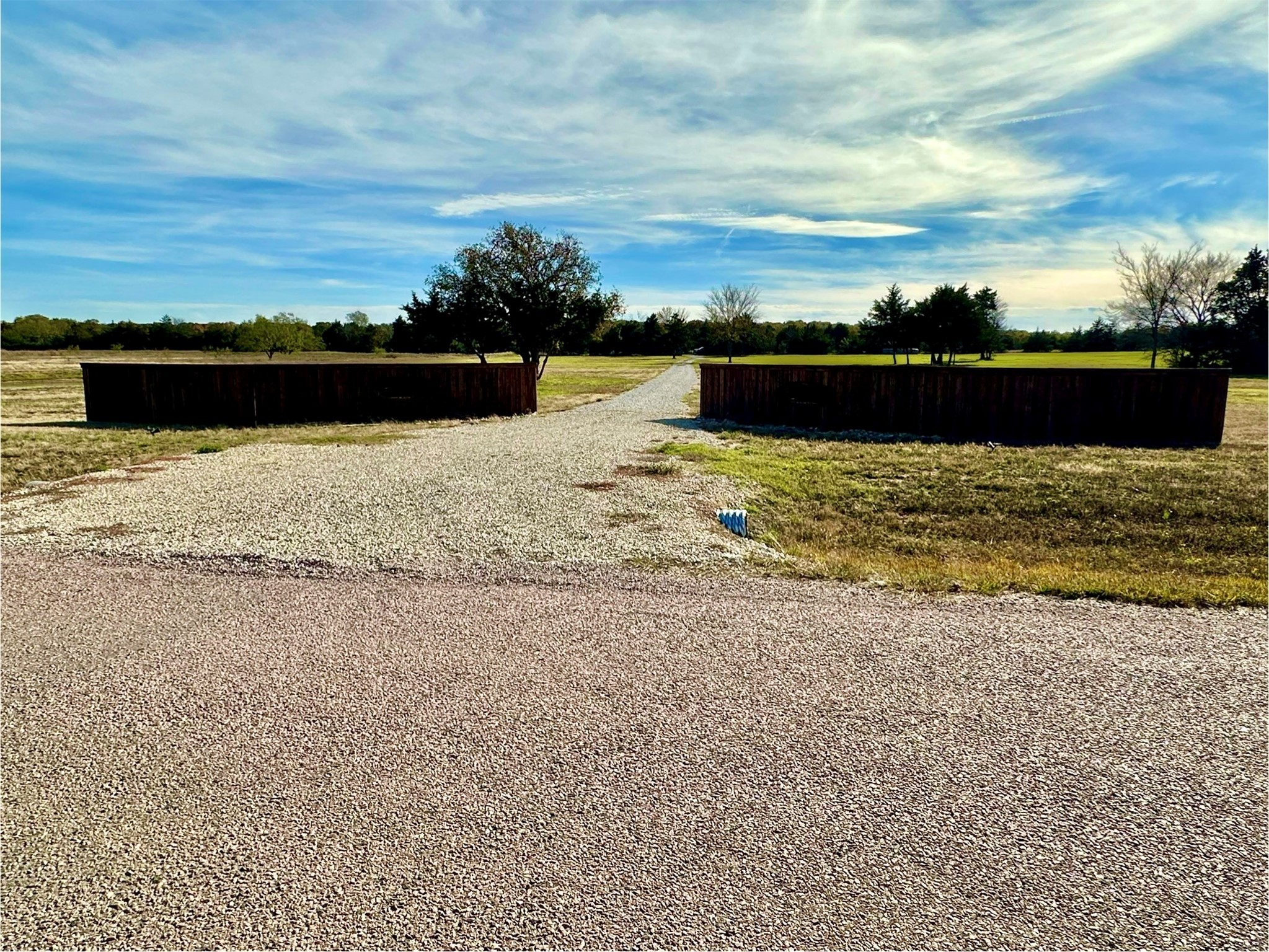 660 County Road 2184 Gainesville TX 76240