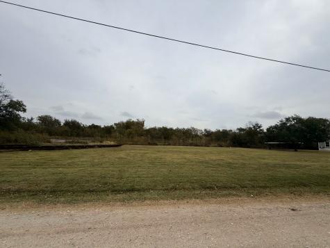 368 S Chambers Avenue Emhouse TX 75110