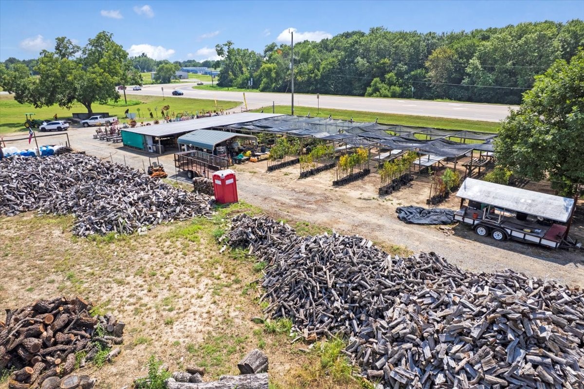 604 N Tx-121 Bonham TX 75418