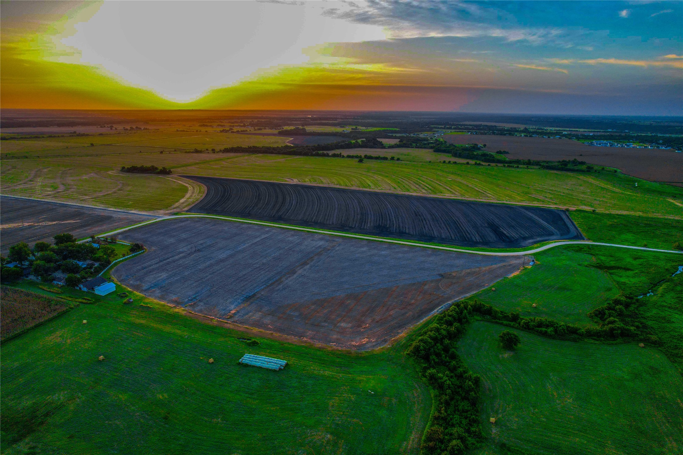 Unk Holland TX 76534