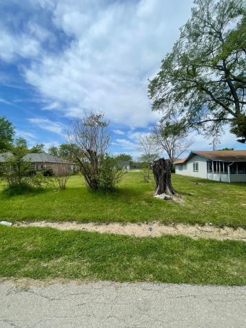 211 Flying Bridge Road Gun Barrel City TX 75156