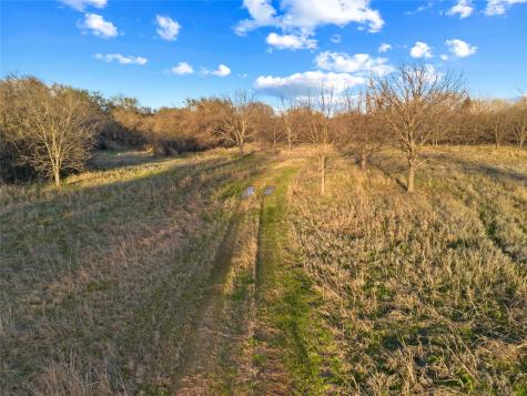 9911 Zion Hill Road Poolville TX 76487