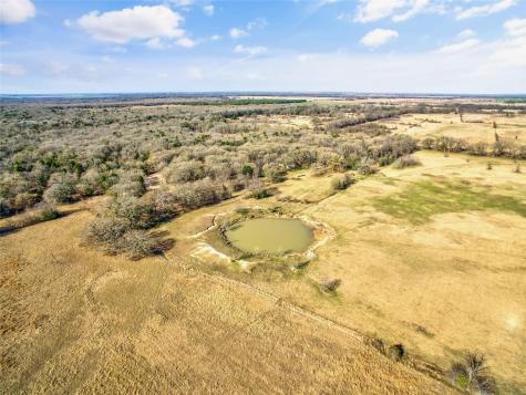 0000 SE Cr 4210 Kerens TX 75144
