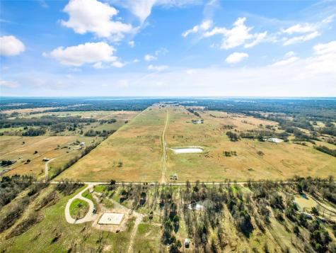 0000 SE Cr 4210 Kerens TX 75144