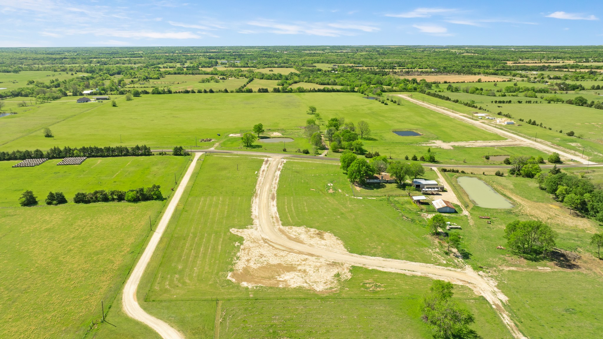 130 Private Road 33261 Sumner TX 75486