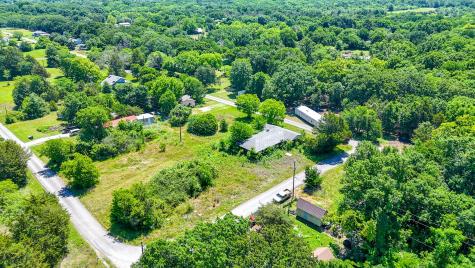 1456 County Road 3328 Frost TX 76641