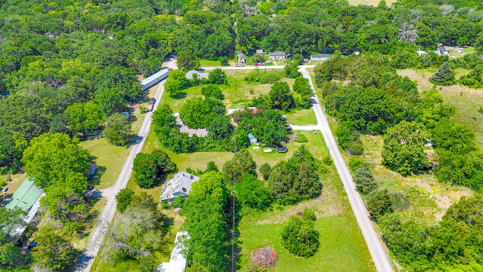 1456 County Road 3328 Frost TX 76641