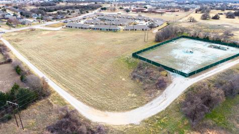 700 S Deer Park Road Decatur TX 76234