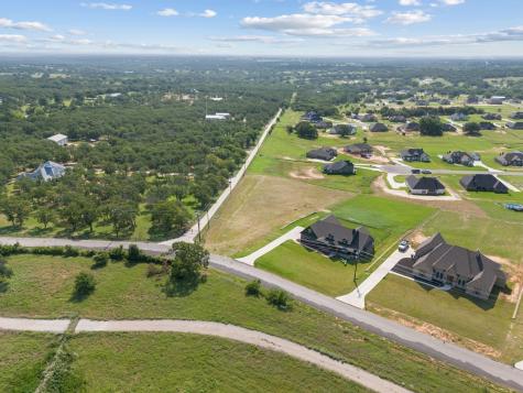 1052 N Agnes Road Springtown TX 76082