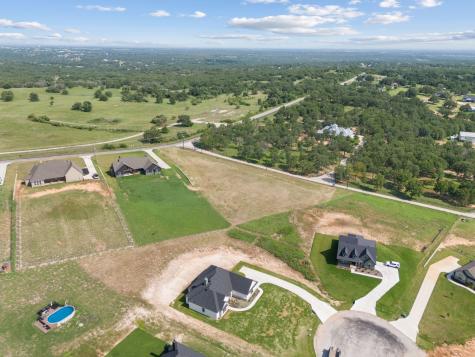 1052 N Agnes Road Springtown TX 76082