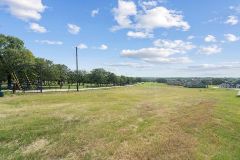 1052 N Agnes Road Springtown TX 76082