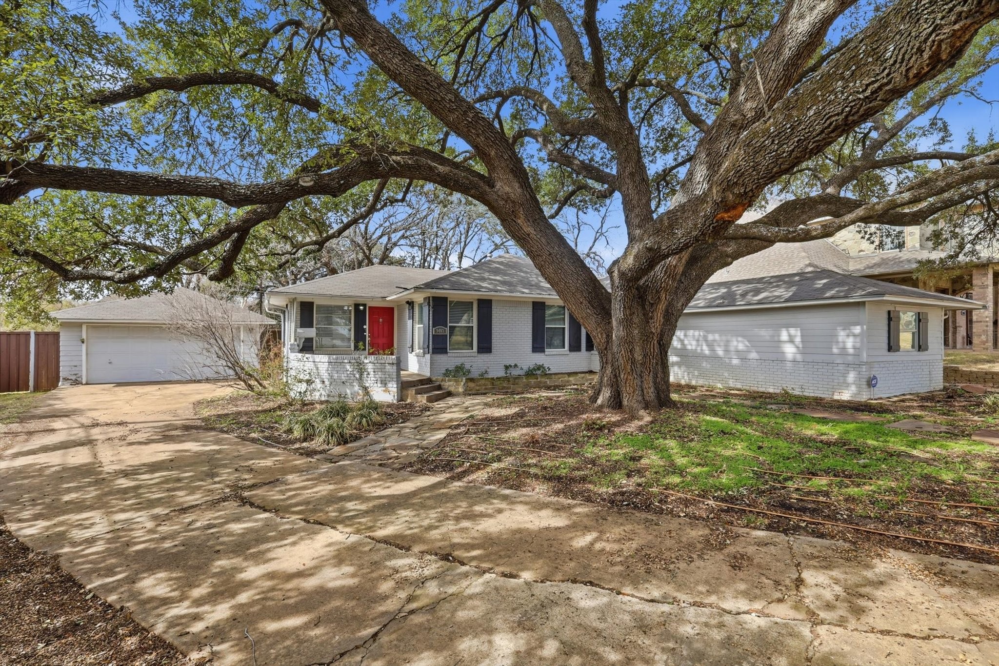 9403 Thornberry Dallas TX 75220