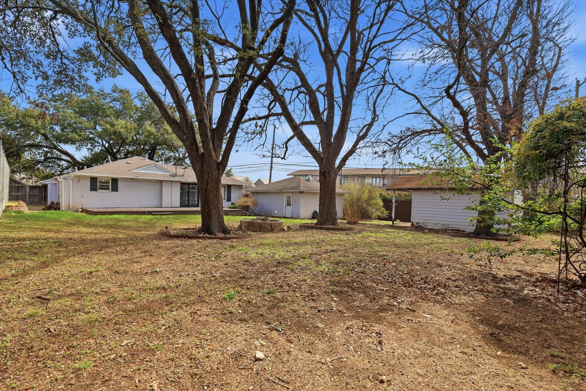 9403 Thornberry Dallas TX 75220
