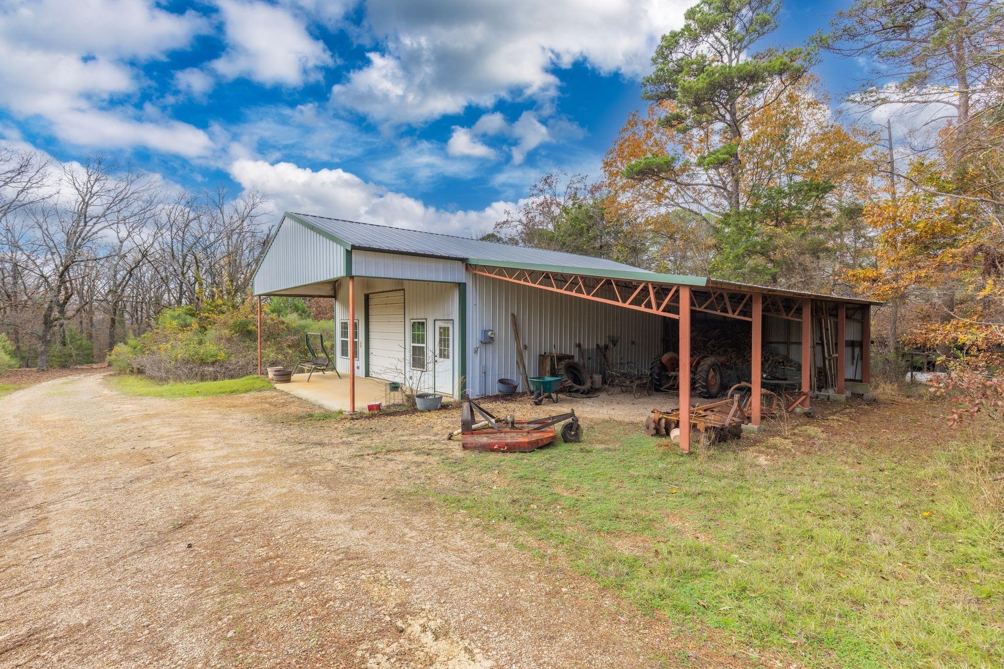 648 County Road 2337 Pittsburg TX 75686