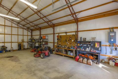 648 County Road 2337 Pittsburg TX 75686