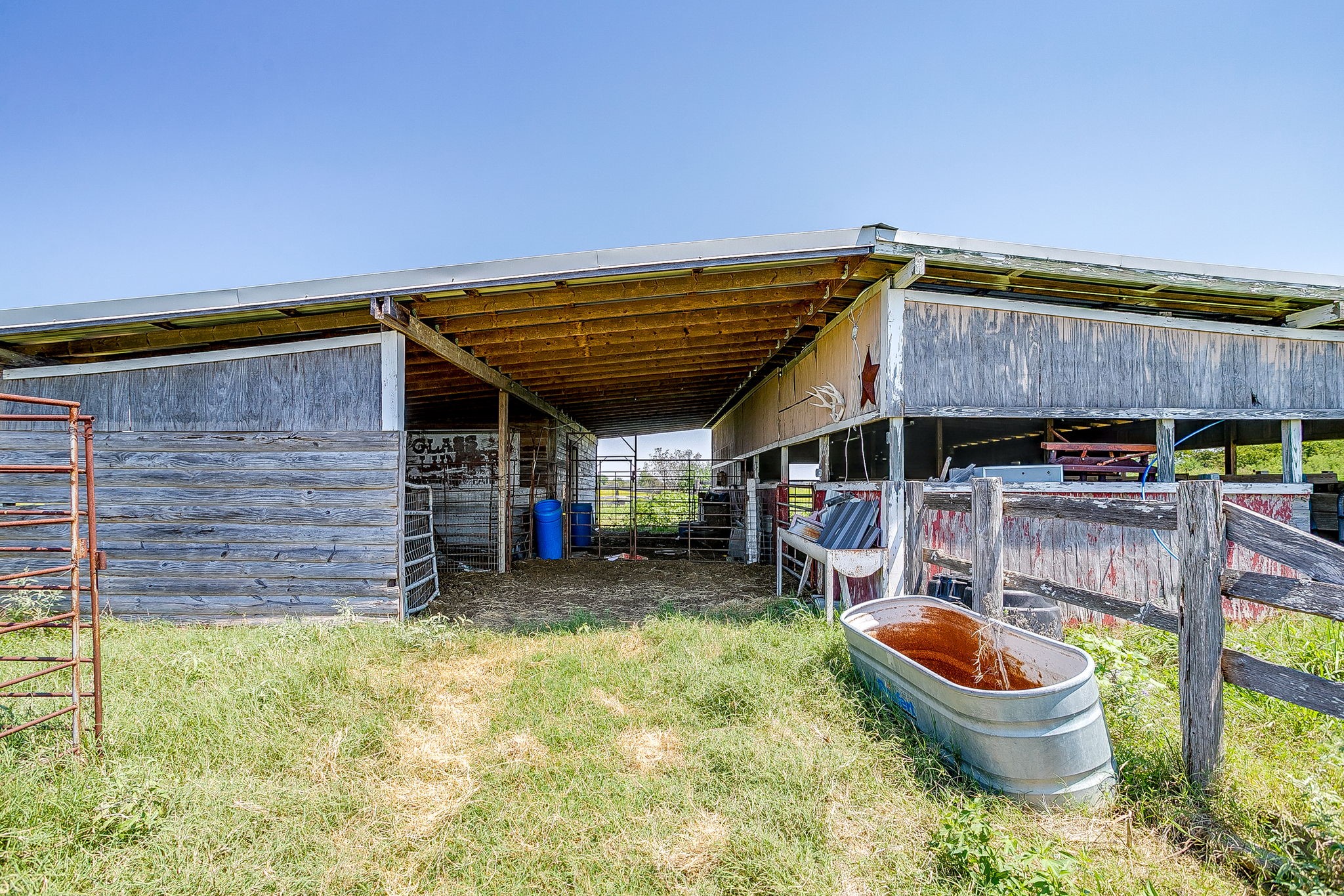 1041 County Road 310a Cleburne TX 76031
