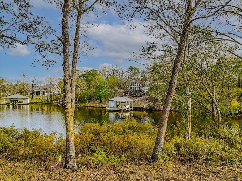 1150 Whispering Oaks Drive Athens TX 75752