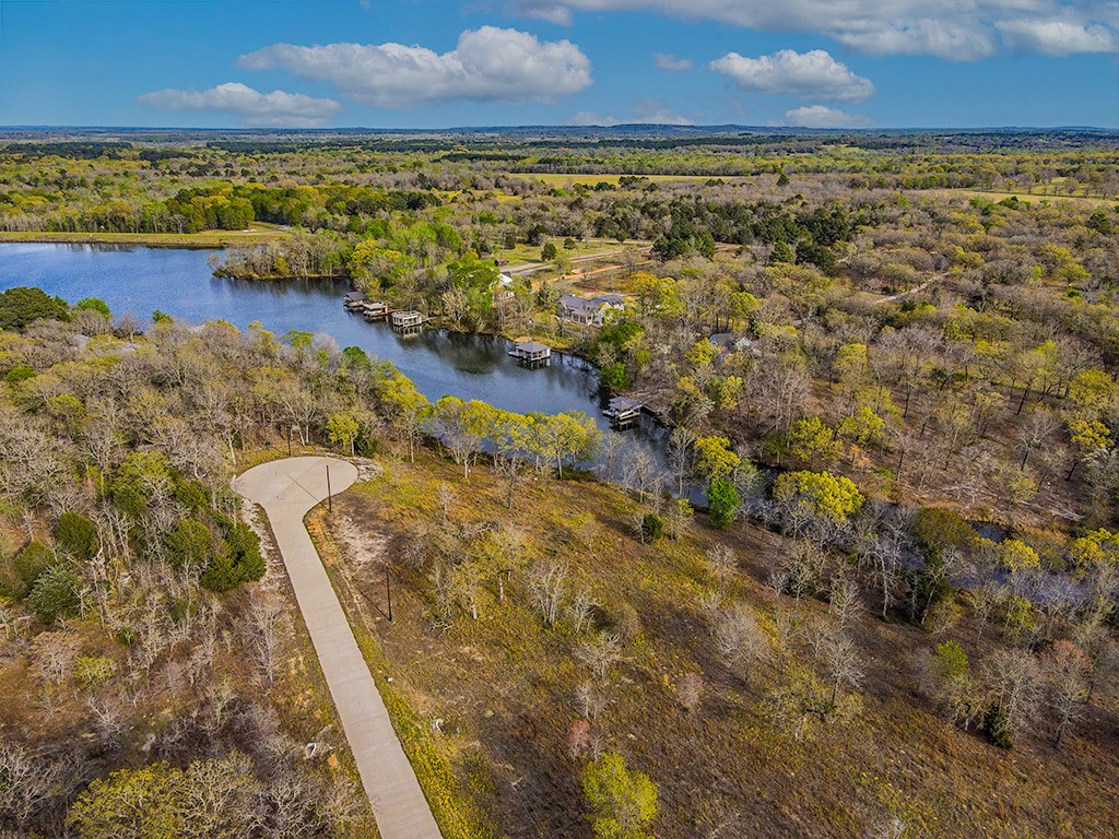 1150 Whispering Oaks Drive Athens TX 75752