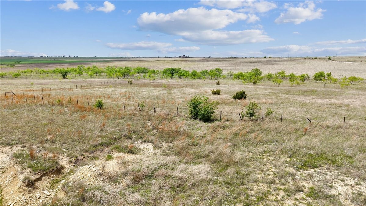 895 County Road 502 Hamilton TX 76531