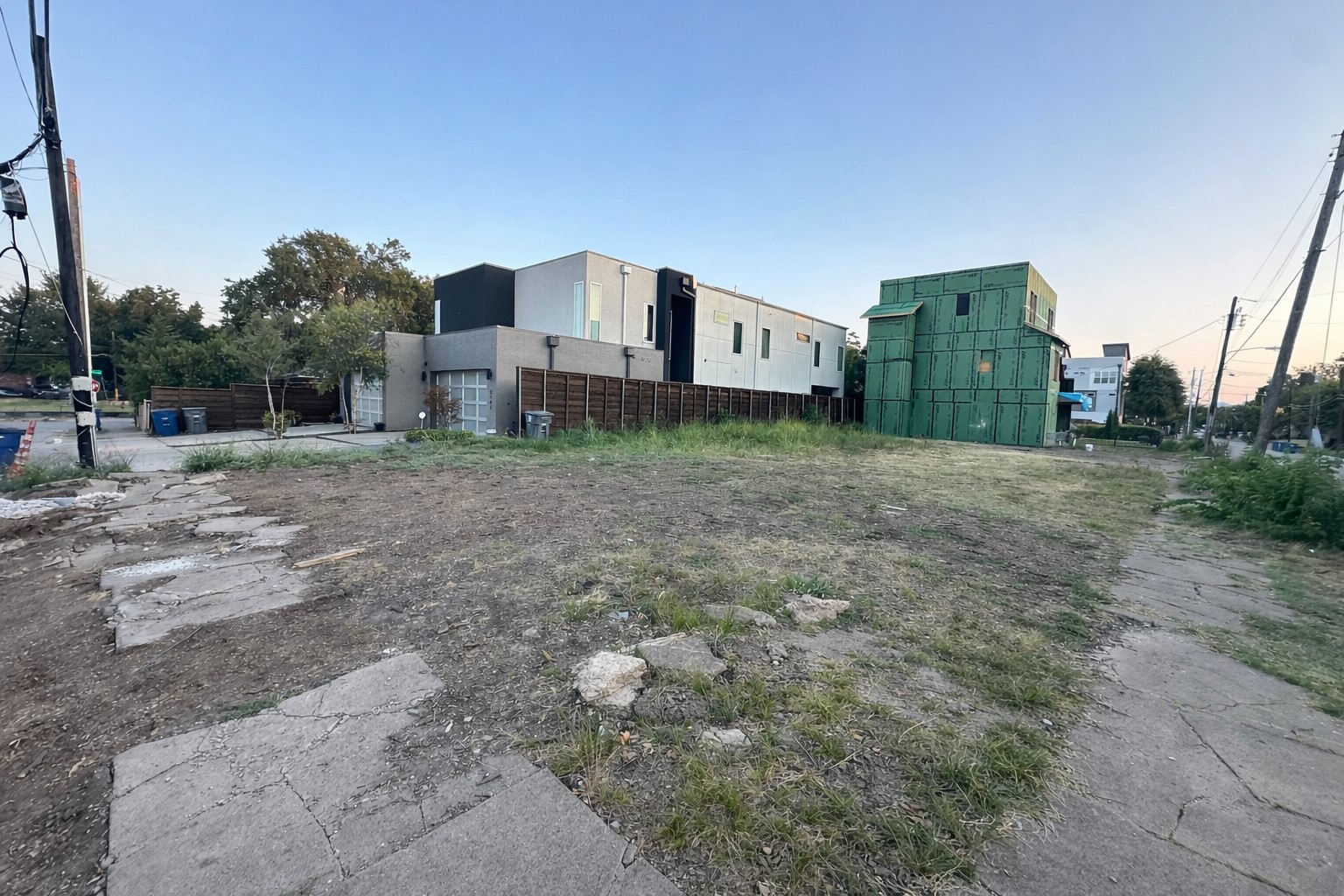 2111 Annex Avenue Dallas TX 75204