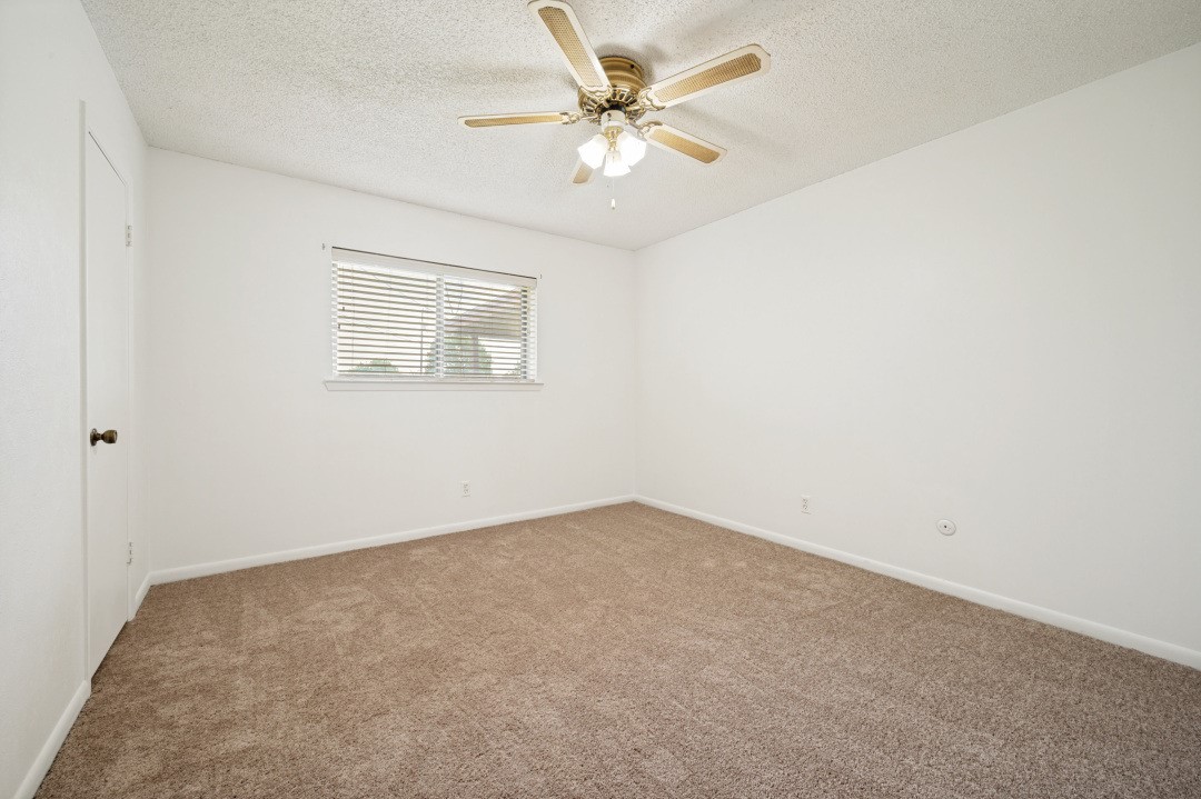 260 E New Hope Rd Road E New Hope TX 75071