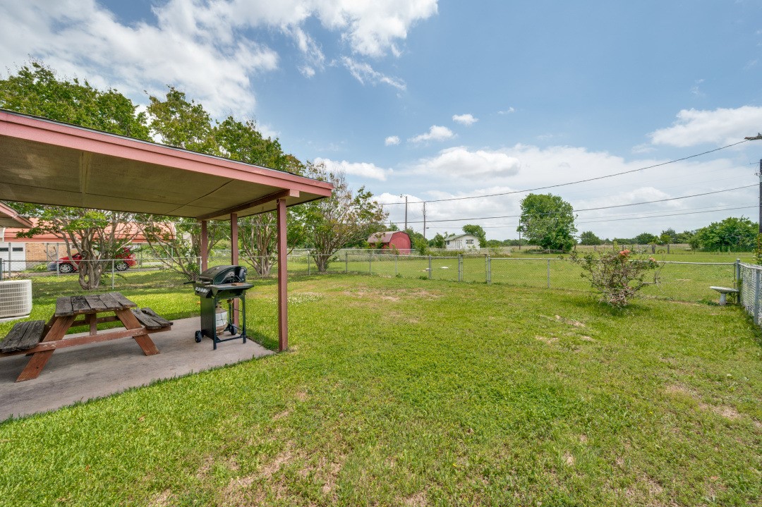 260 E New Hope Rd Road E New Hope TX 75071