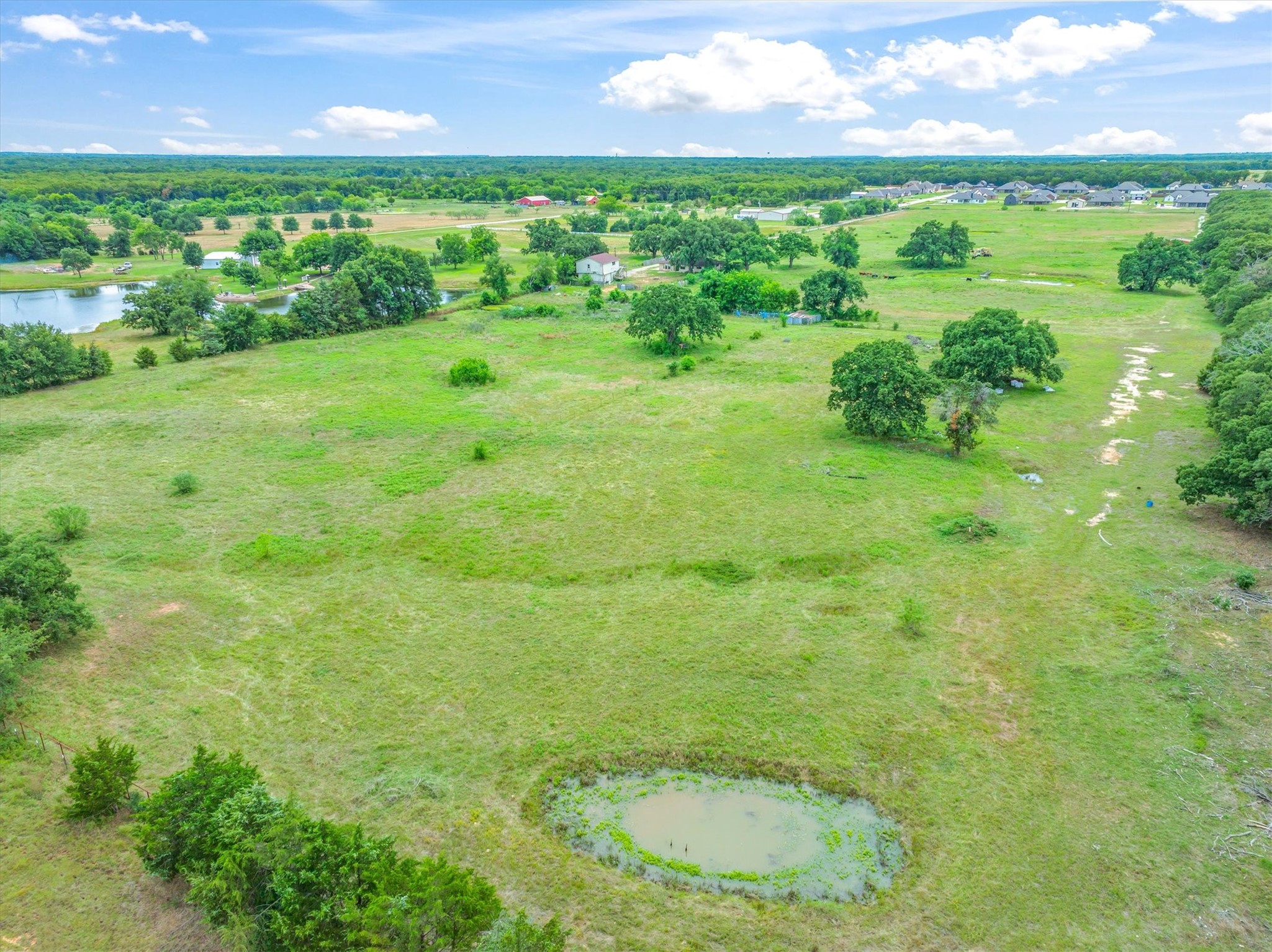 1576 County Road 303 Terrell TX 75160