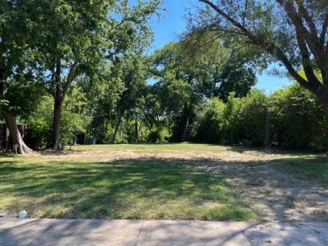1360 Elmhurst Drive Garland TX 75041