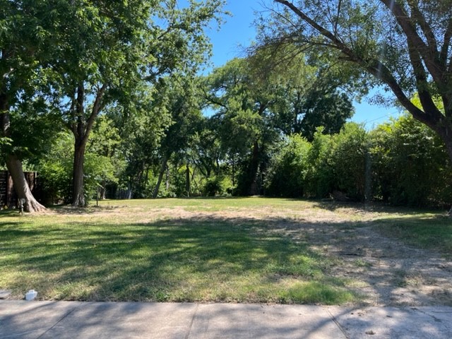 1360 Elmhurst Drive Garland TX 75041