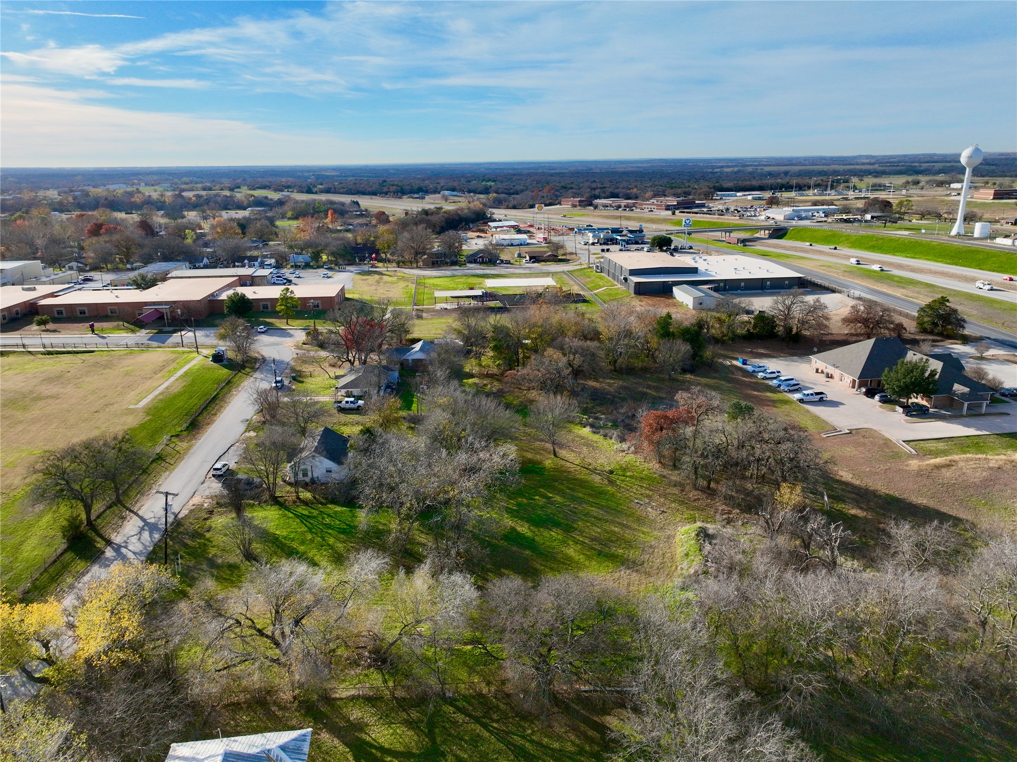 111 N Stadium Drive Alvord TX 76225