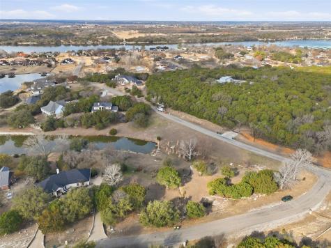 712 Goldeneye Drive Granbury TX 76049