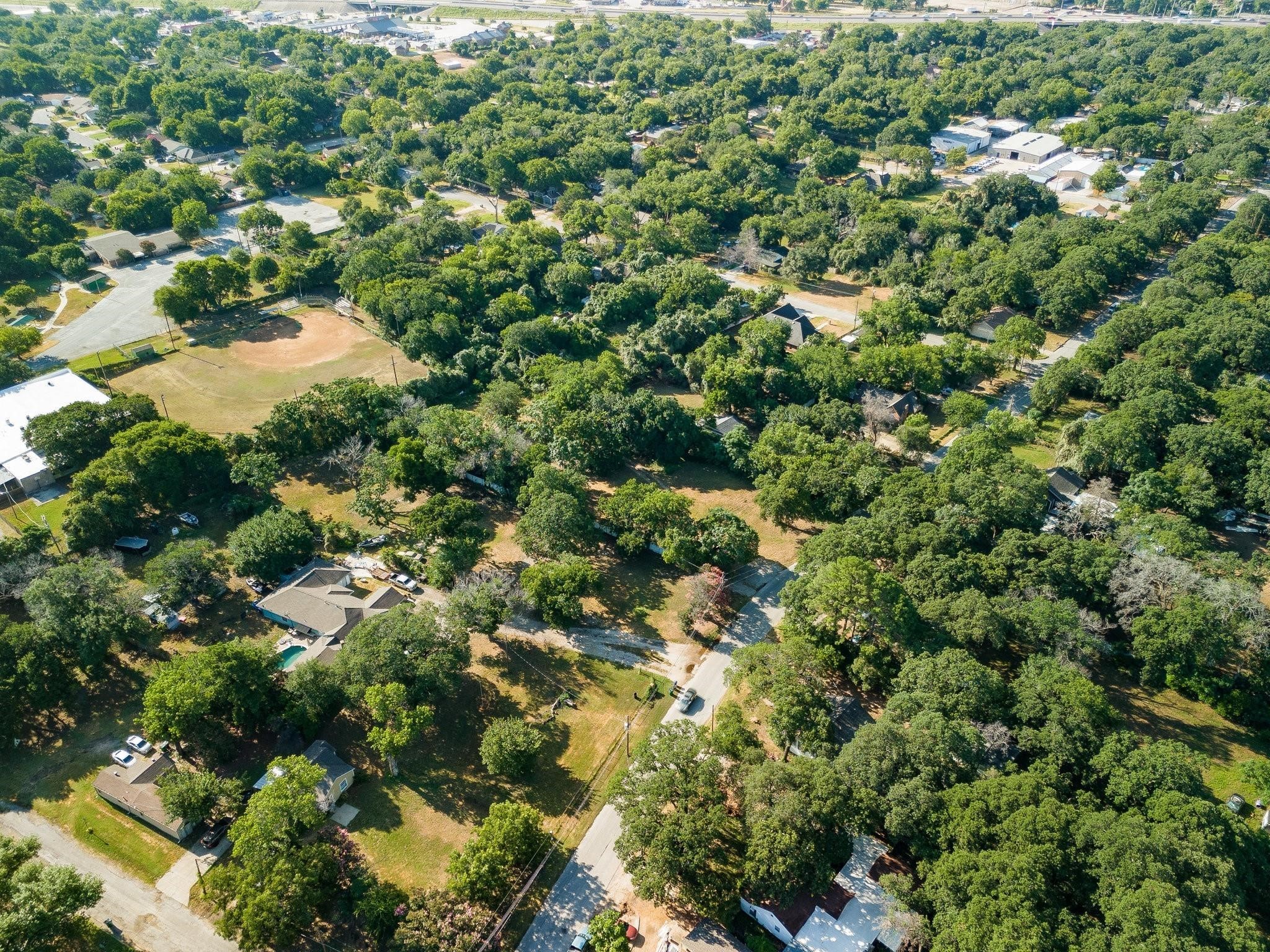 1620 Oak Knoll Drive Haltom City TX 76117