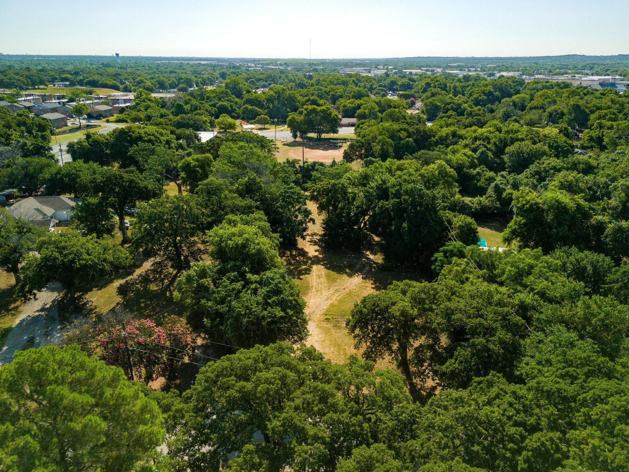1620 Oak Knoll Drive Haltom City TX 76117