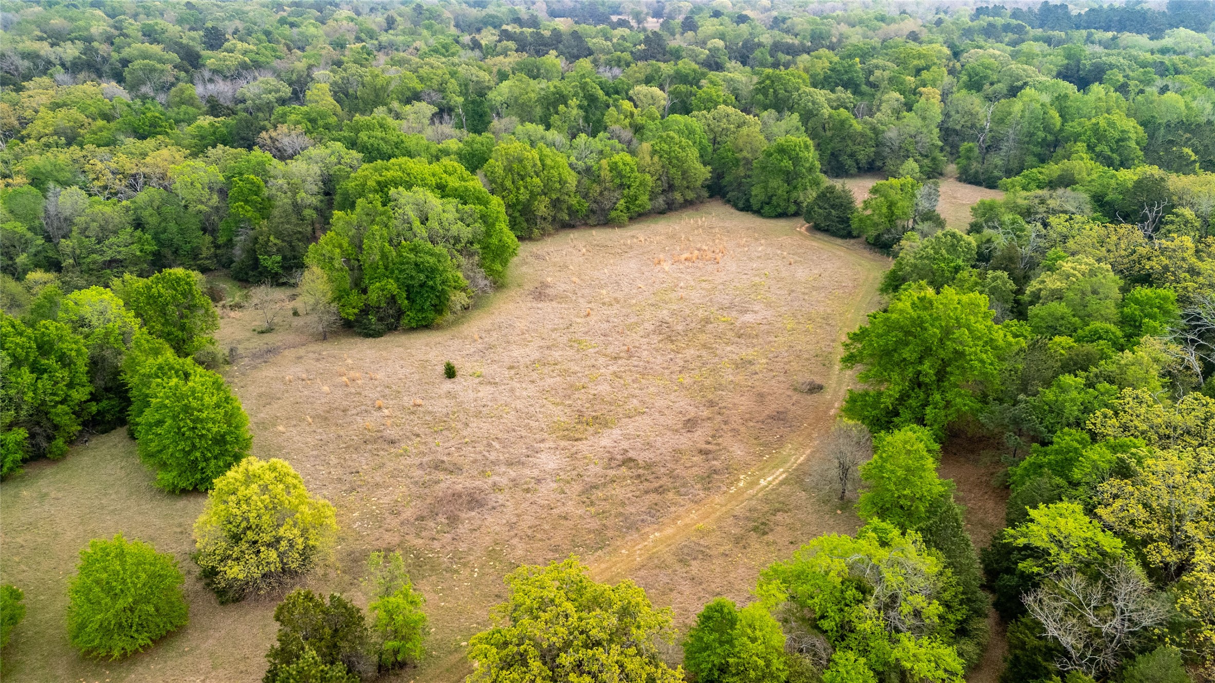 325 Fcr 261 Oakwood TX 75855