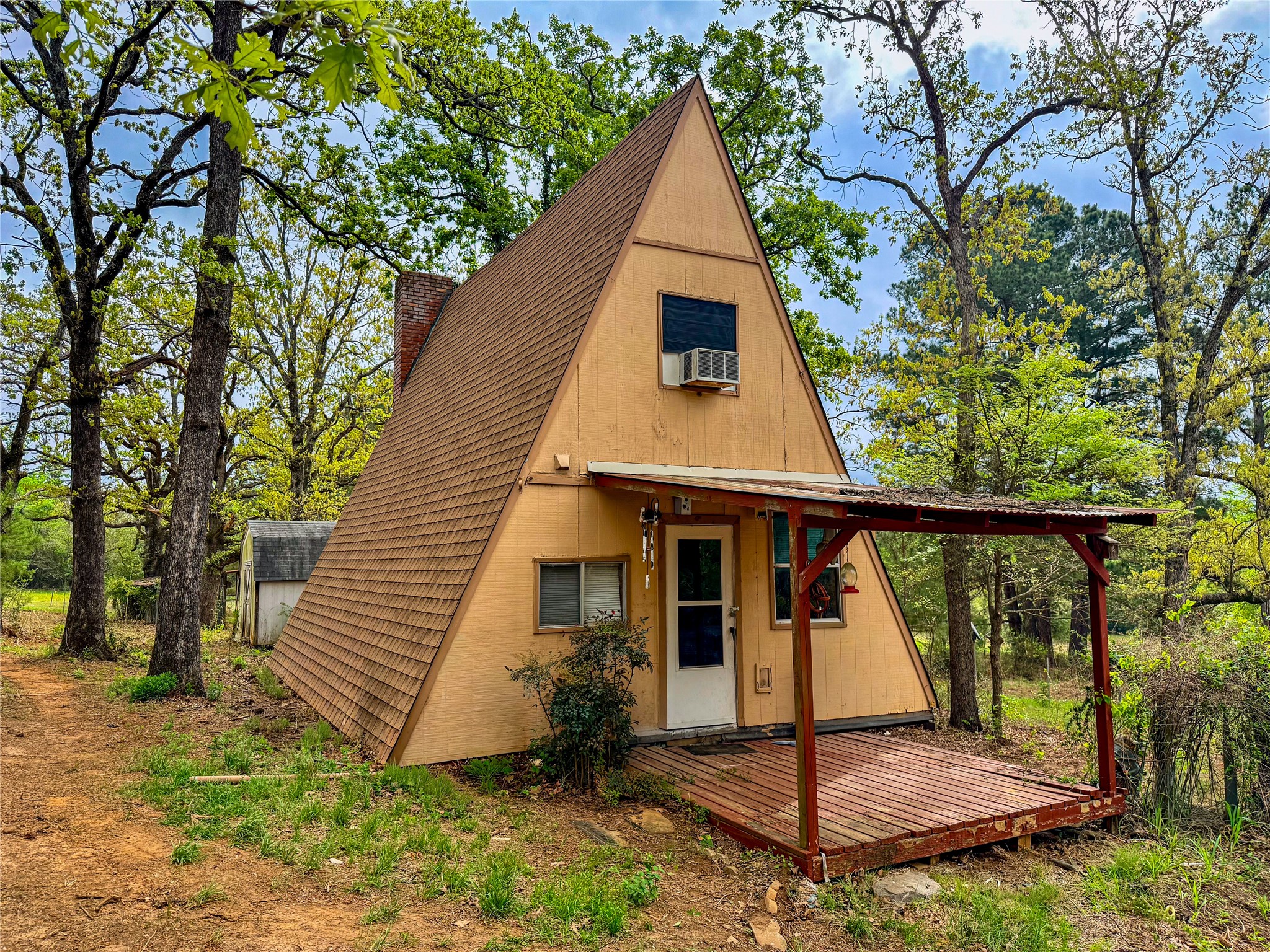 325 Fcr 261 Oakwood TX 75855