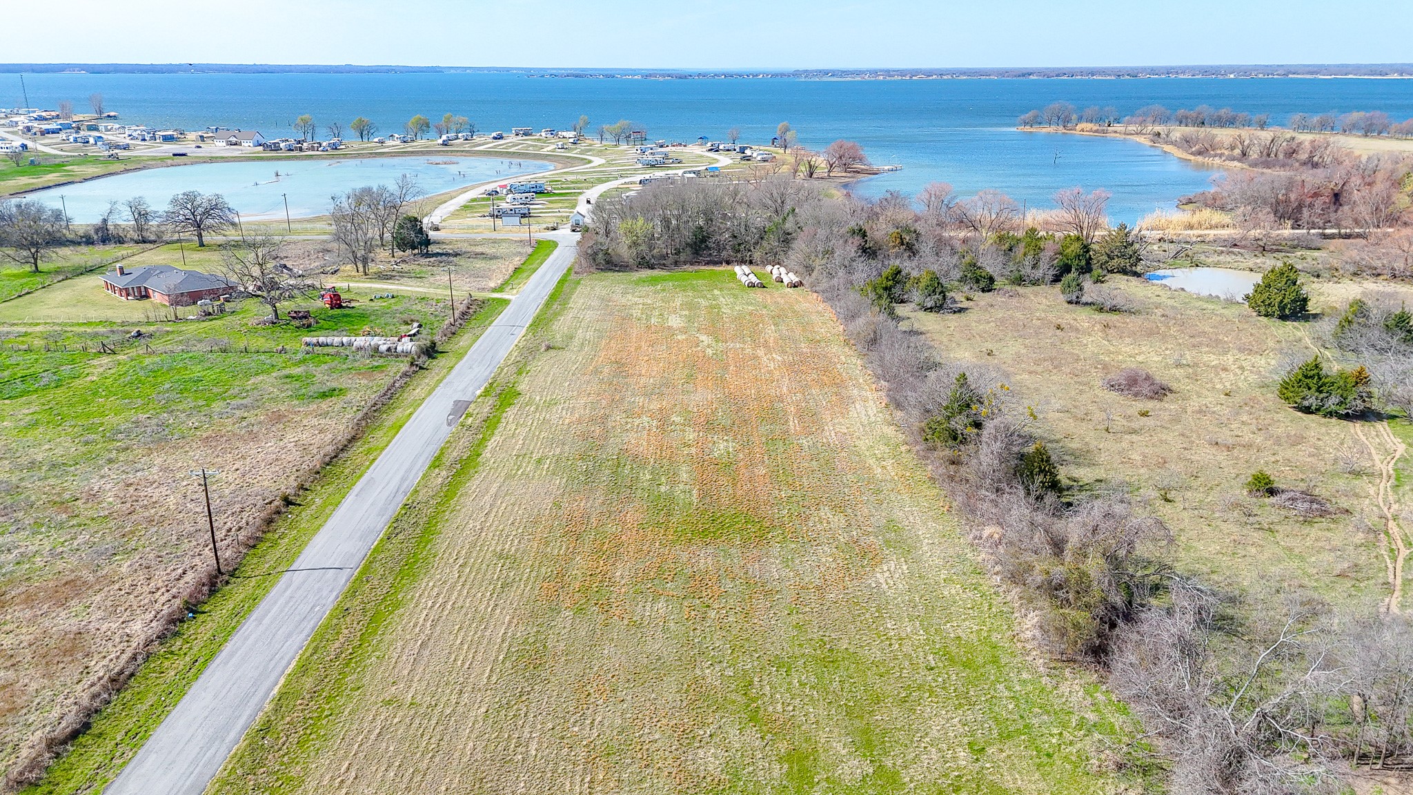 Lot 2 SE Cr 3300 Kerens TX 75144