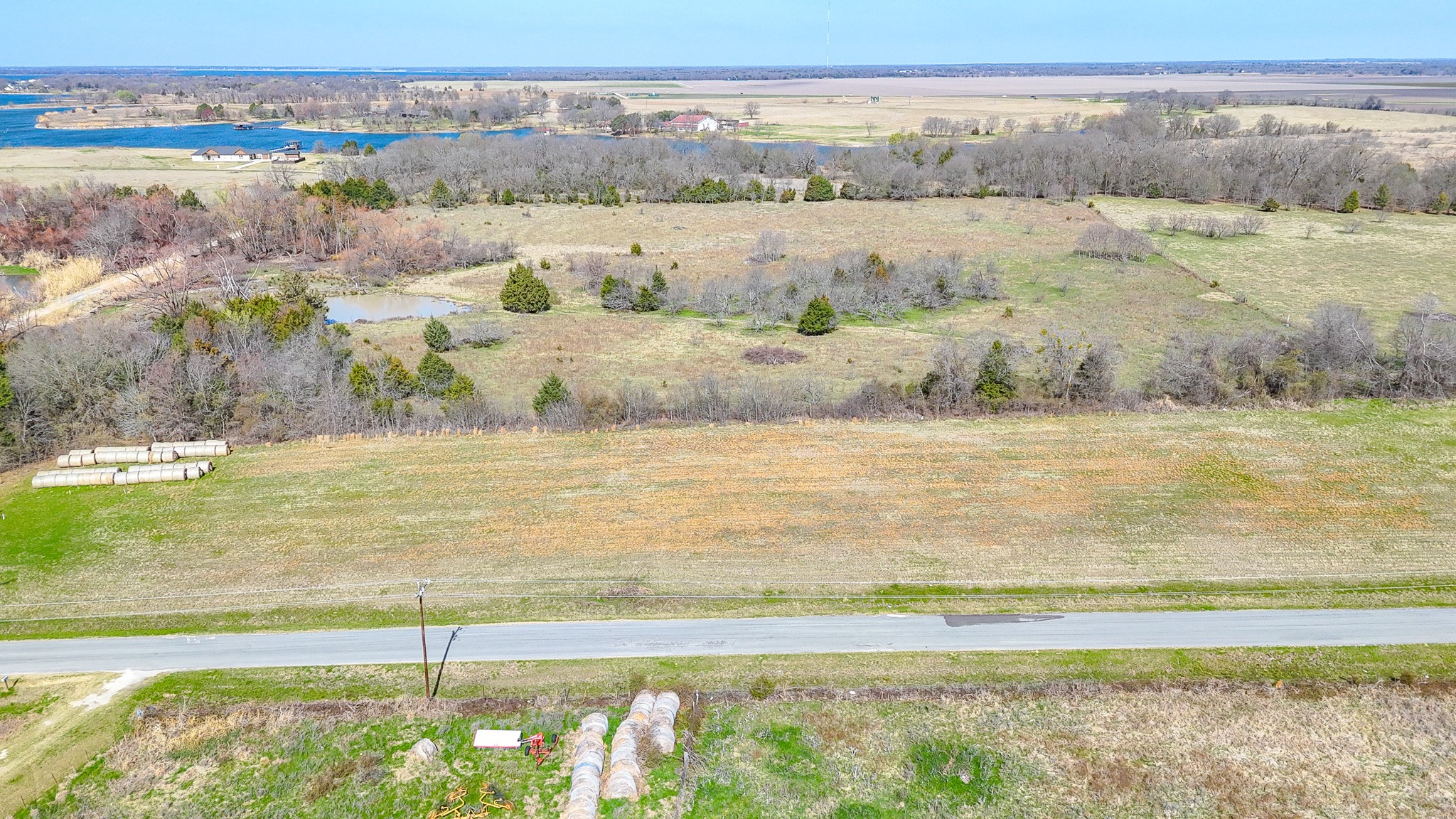 Lot 2 SE Cr 3300 Kerens TX 75144