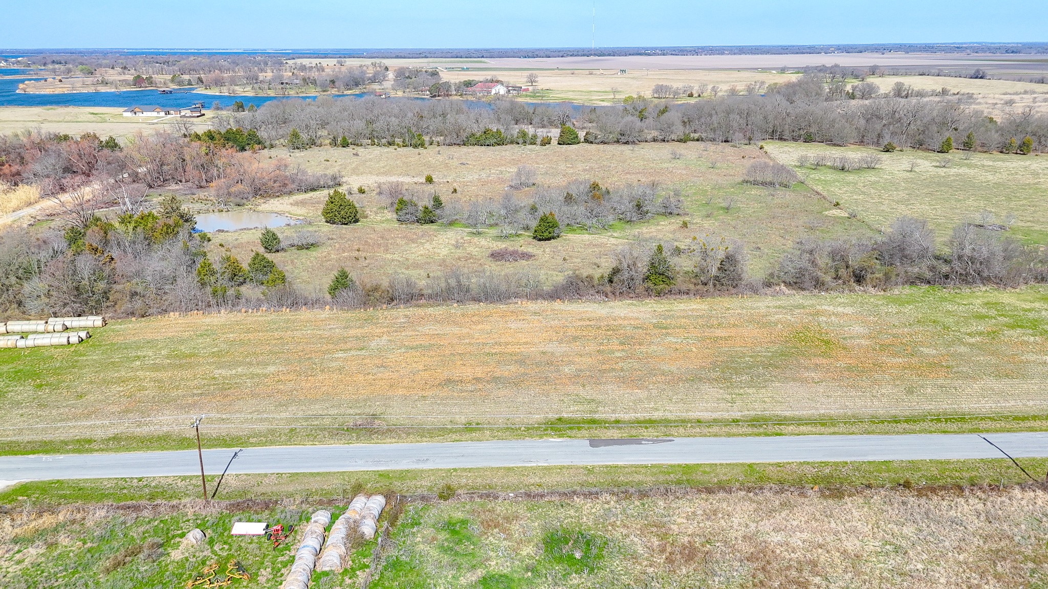 Lot 2 SE Cr 3300 Kerens TX 75144