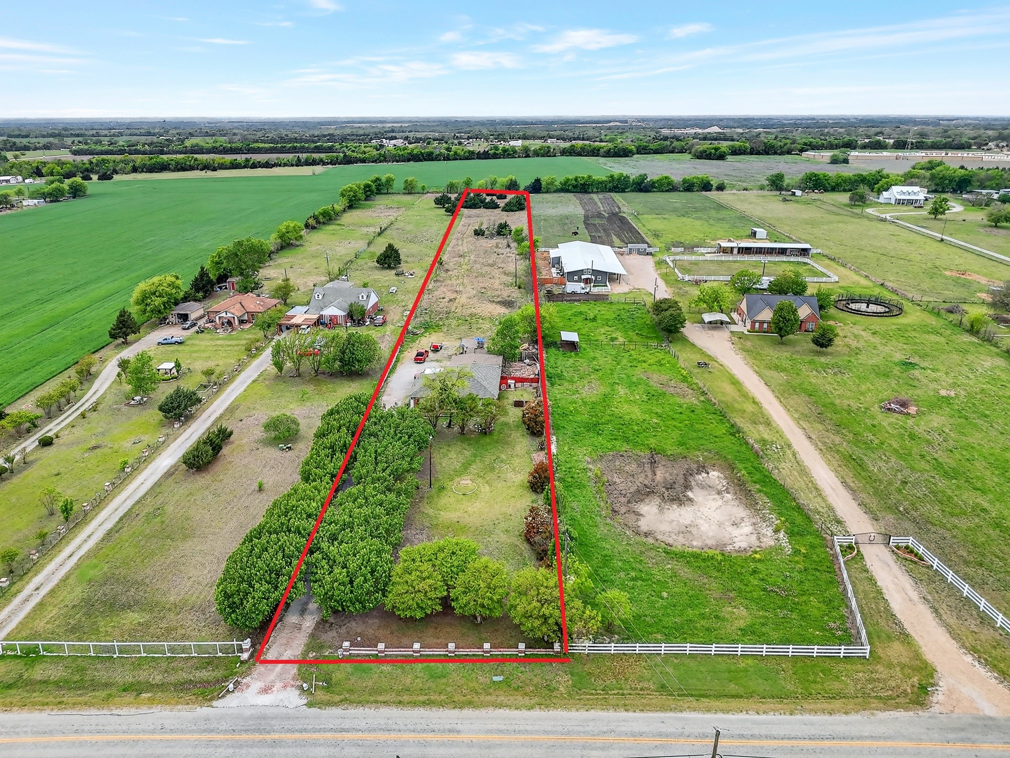 2070 County Road 377 Van Alstyne TX 75495