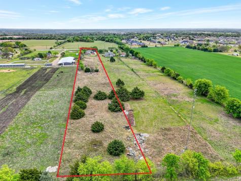 2070 County Road 377 Van Alstyne TX 75495