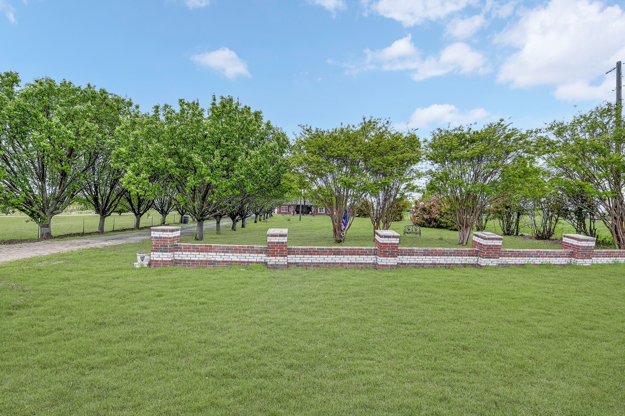 2070 County Road 377 Van Alstyne TX 75495
