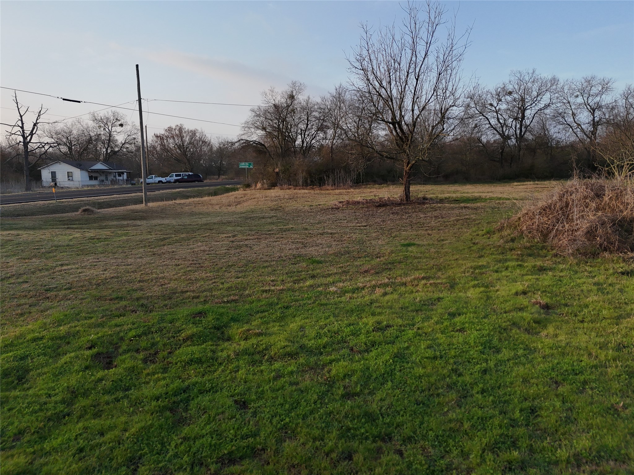 214 Highway 34 Ladonia TX 75449
