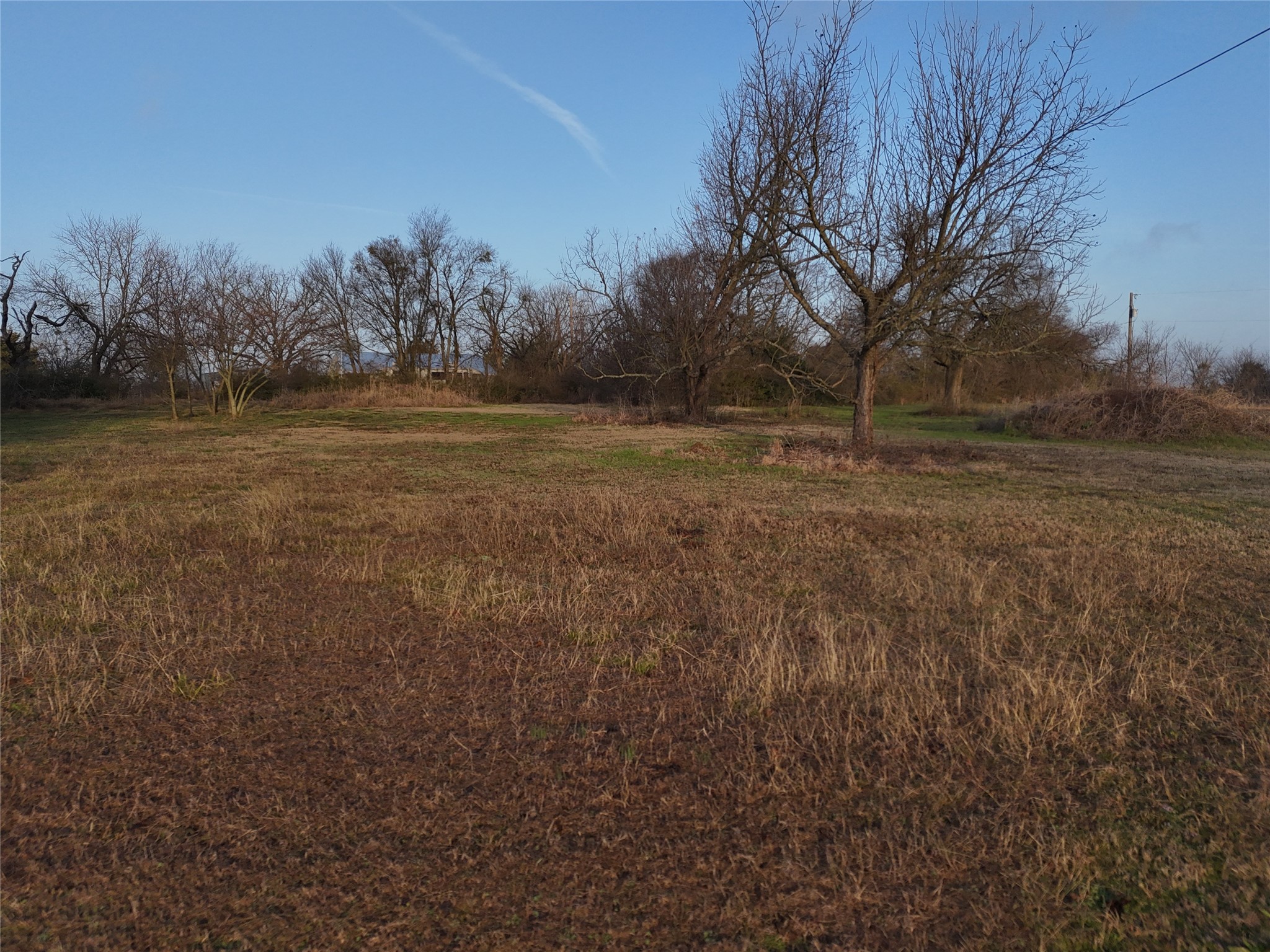 214 Highway 34 Ladonia TX 75449