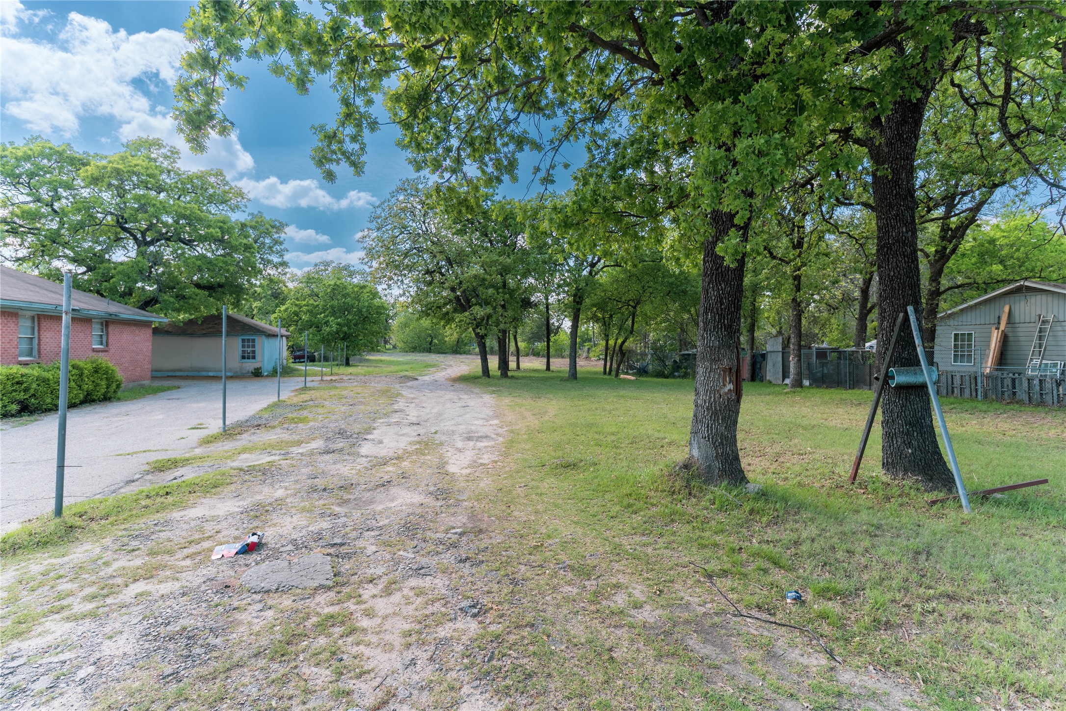 1023 S Street Augustine Drive Dallas TX 75217