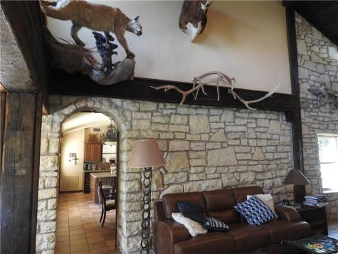 190 Private Road 3011 Lampasas TX 76550