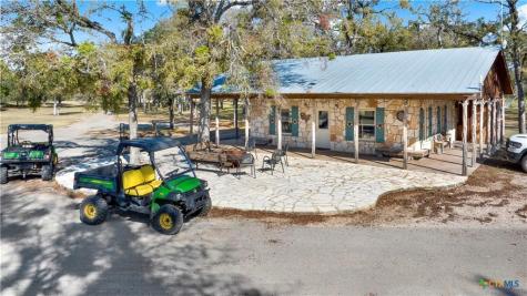 190 Private Road 3011 Lampasas TX 76550