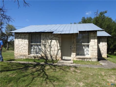 190 Private Road 3011 Lampasas TX 76550