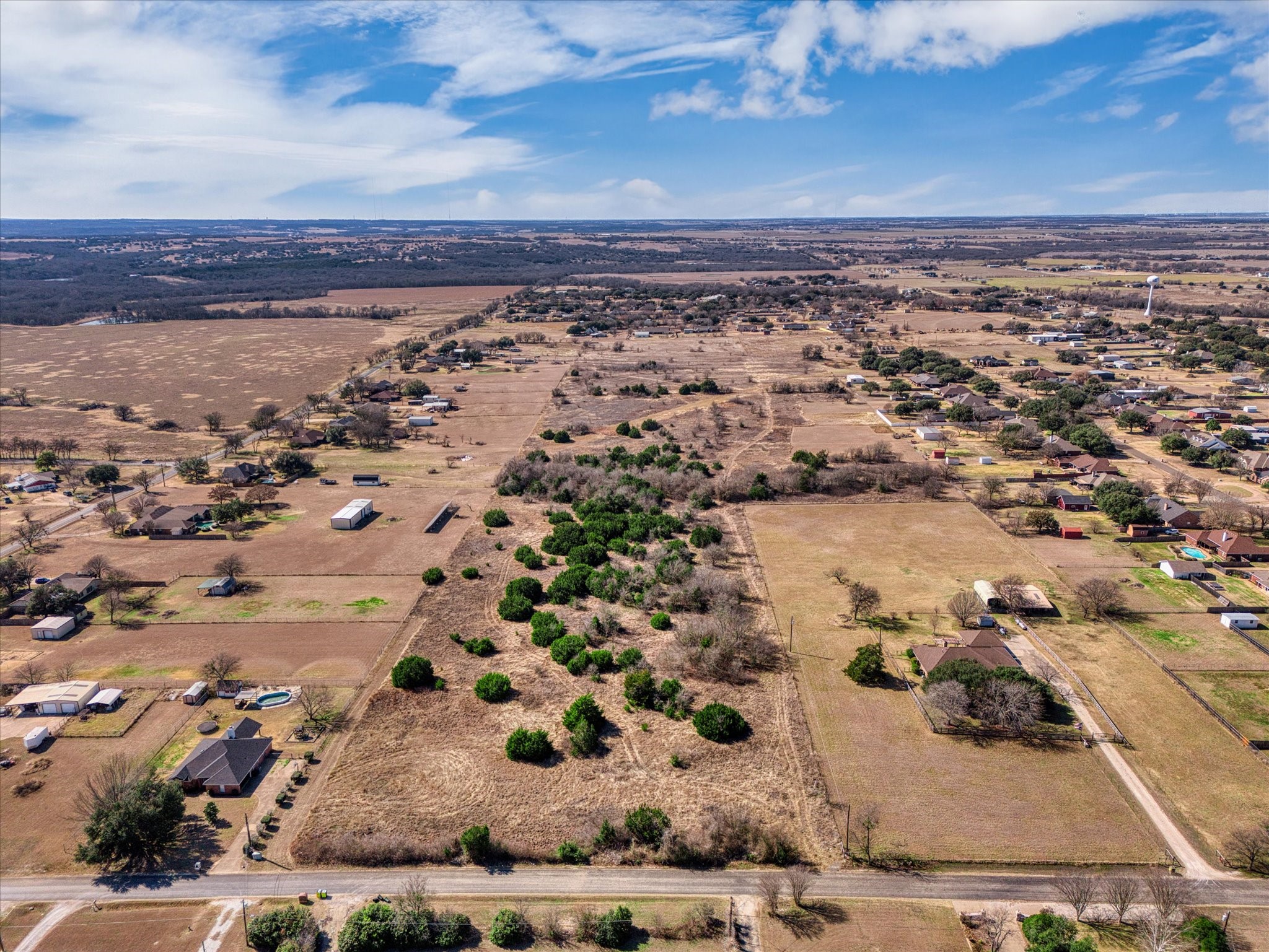 1830 Southern View Lorena TX 76655