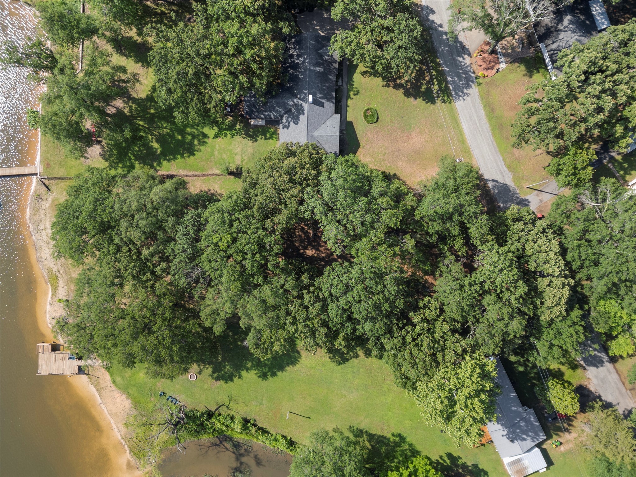 1805 Beavers Point Bonham TX 75418