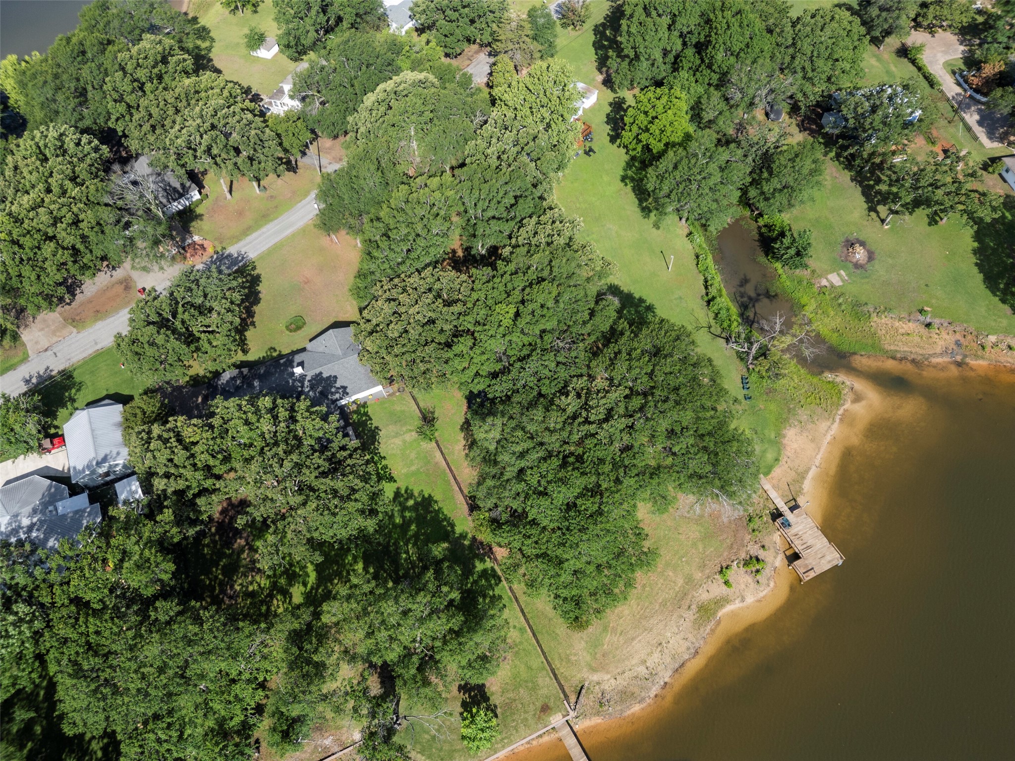 1805 Beavers Point Bonham TX 75418